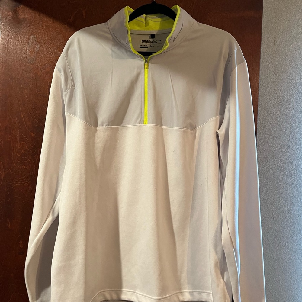 White Nike 1/4 zip, XL